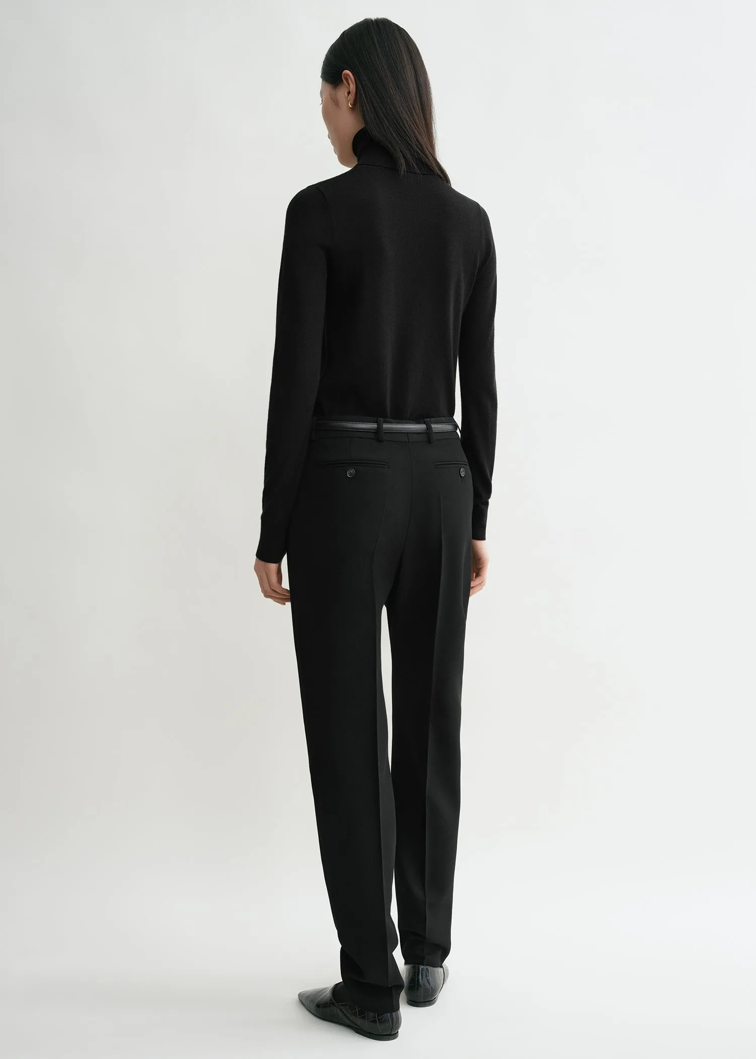 Fine turtleneck black