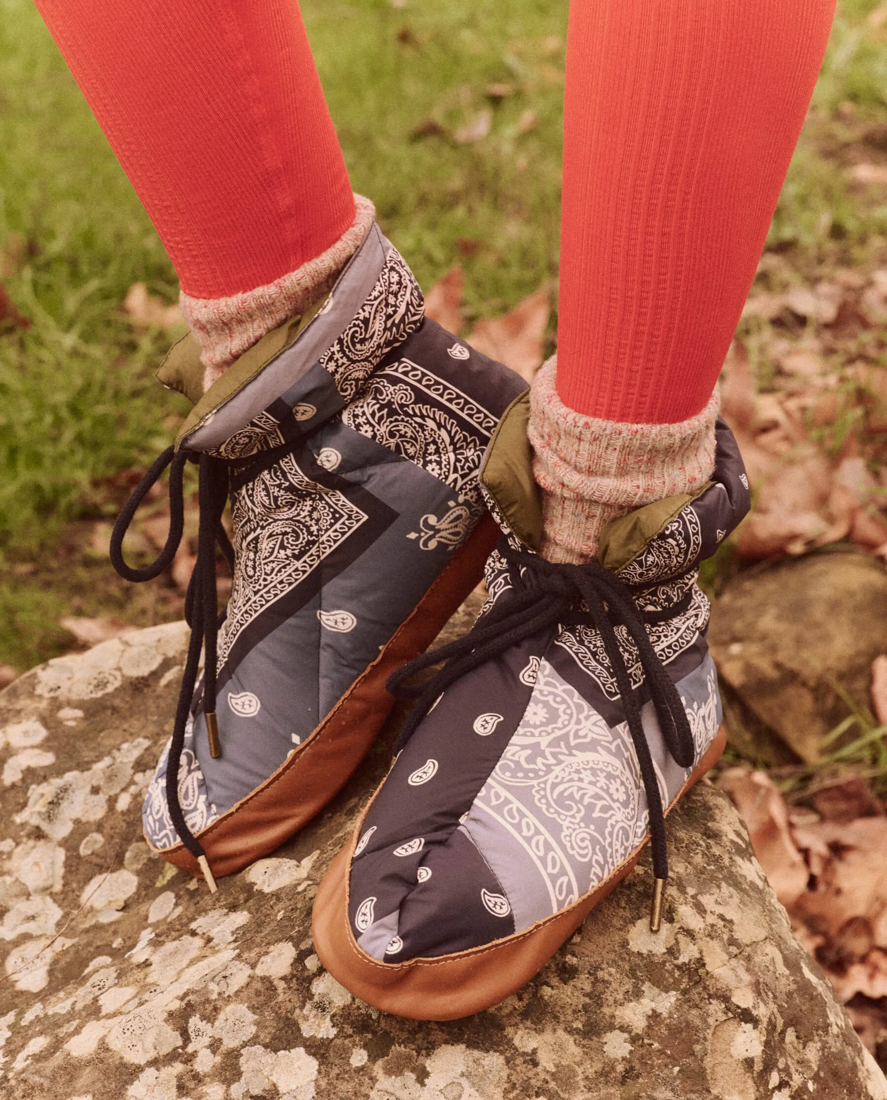 The Down Quilted Puffer Slipper. -- Patchwork Bandana and Evergreen