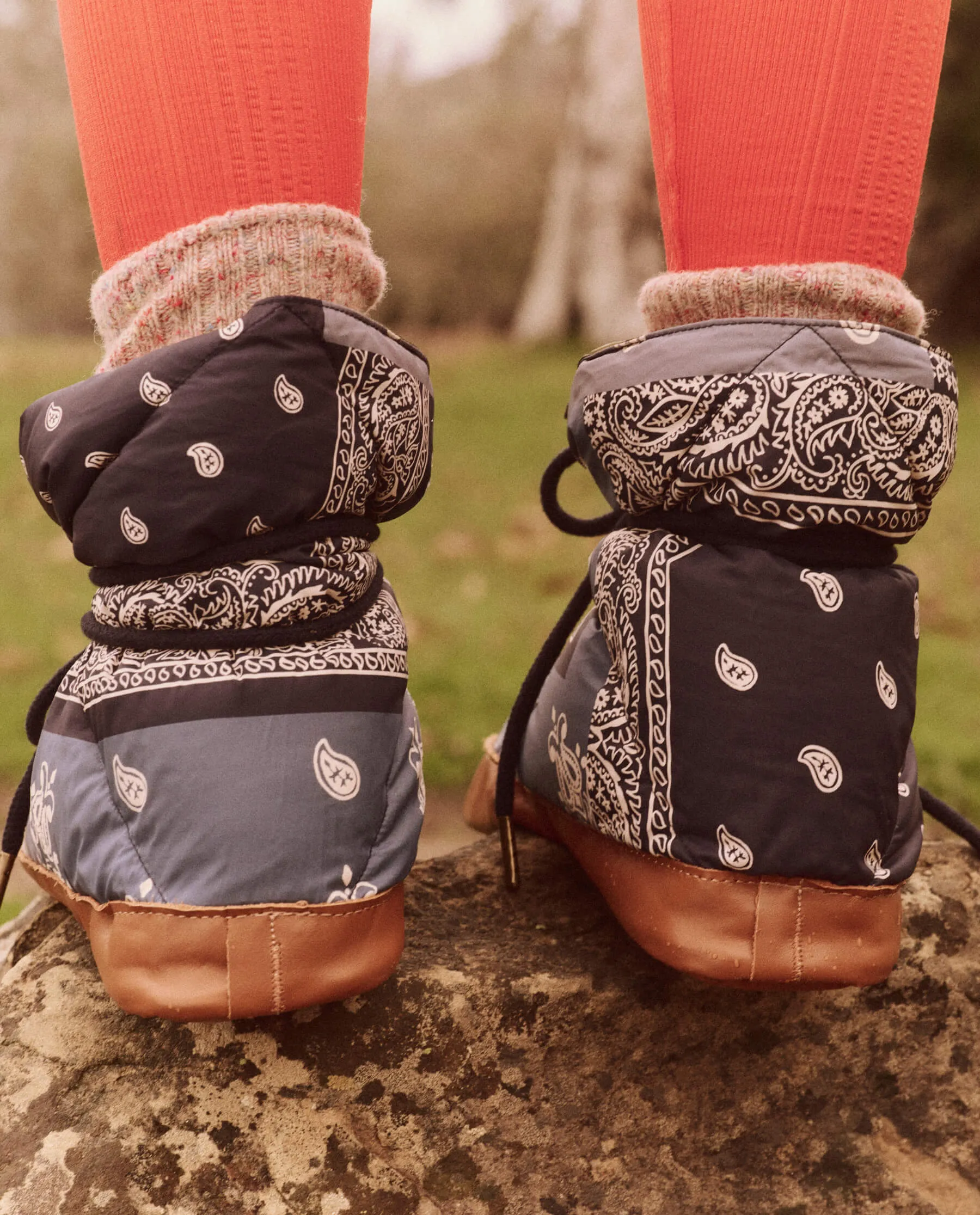 The Down Quilted Puffer Slipper. -- Patchwork Bandana and Evergreen